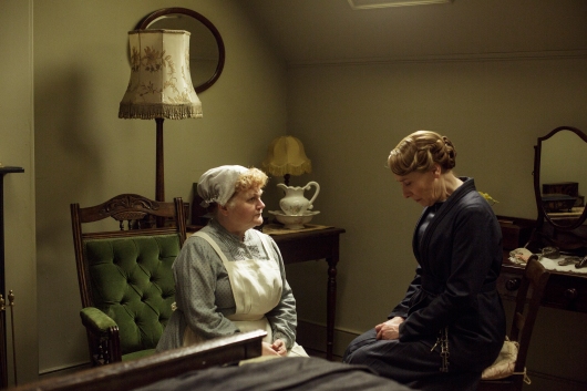 EMBARGOED_UNTIL_10TH_SEPTEMBER_DOWNTON_EP1__11[1]